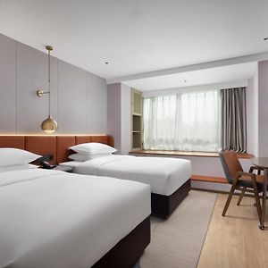 Comfort Twin Room